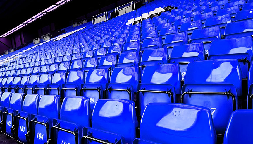 酞菁藍(lán)著色的體育場塑料座椅